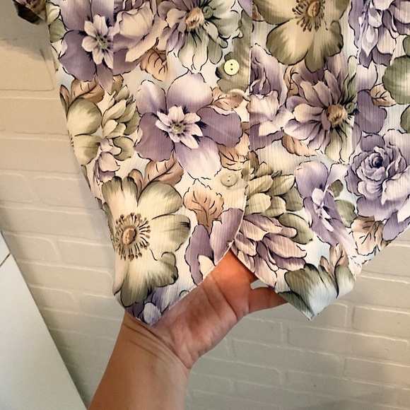 Vintage Button down shirt Blouse Floral Print Lavender Sage green Cream Sz 12 - Picture 4 of 9